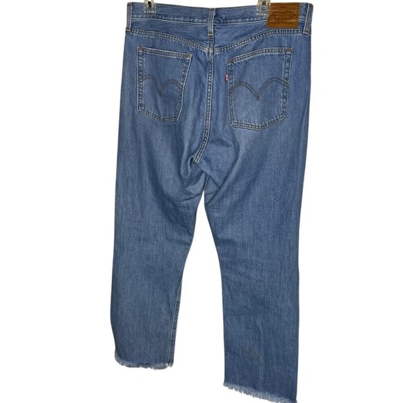 Levi's Women's 31x28 Wedgie Straight Leg‎ Jeans Distressed Mom Denim Trendy - Picture 4 of 10